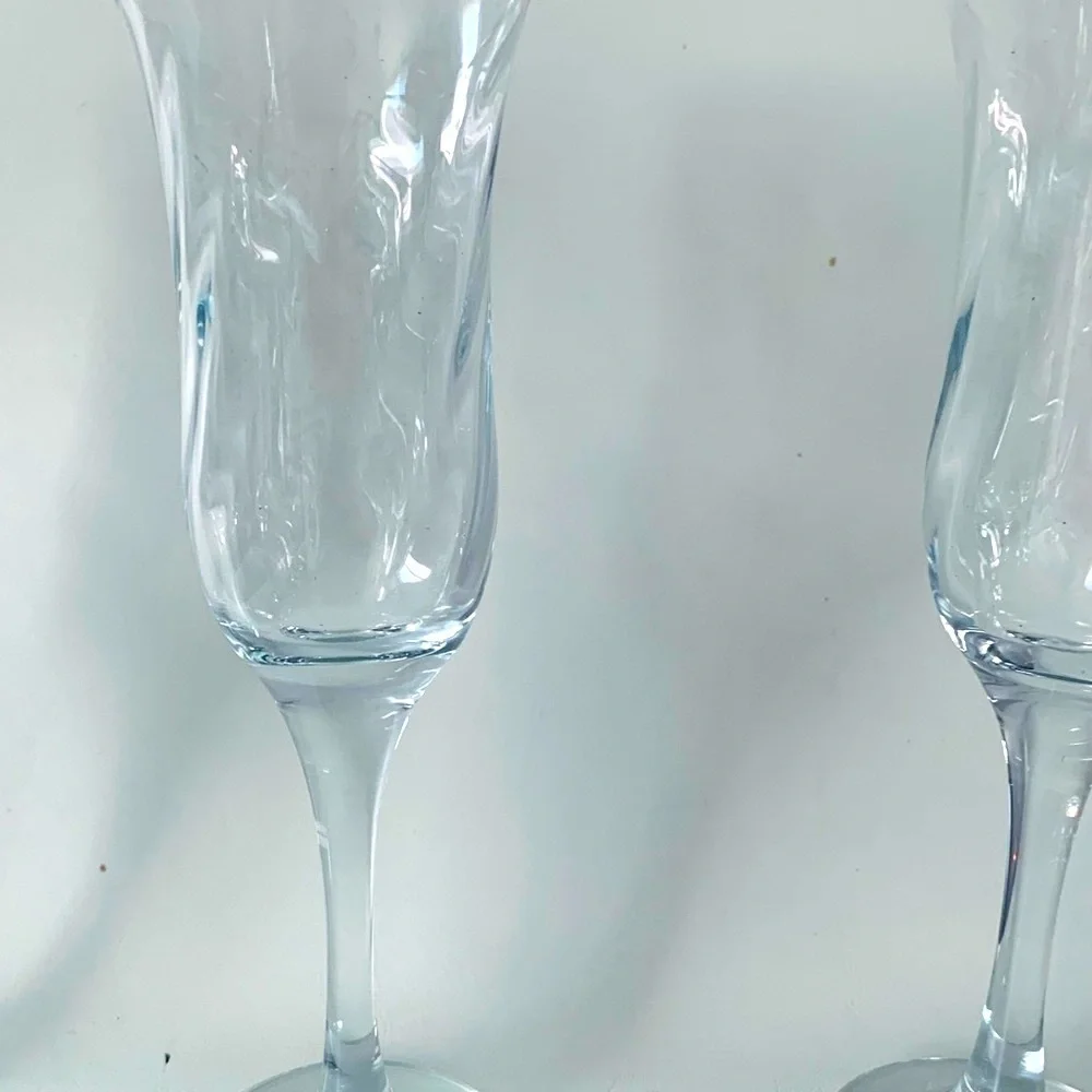 Hand Decorated 24 karat Gold 6 champagne flutes from Turkey